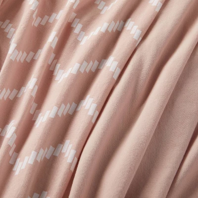 Jersey Fitted Crib Sheet - Pink Chevron and Solid Heirloom - Pink - 2pk - Cloud Island™ Jersey Fitted Crib Sheet - Pink Chevron And Solid Heirloom - Pink - 2pk - Cloud Island™ -Cheap Cloud Island Store GUEST 34847fde f6b4 41bc 967a dee13ea82824