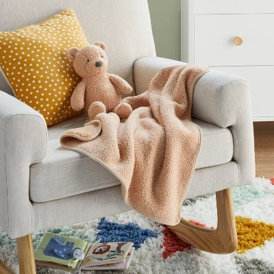 Plush Blanket with Soft Toy - Bear - Cloud Island™ Plush Blanket With Soft Toy - Bear - Cloud Island™ -Cheap Cloud Island Store GUEST 51d320dc acf4 40ac a3e6 e60441717770